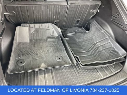 Used 2025 Chevrolet Equinox EV LT FWD image 33