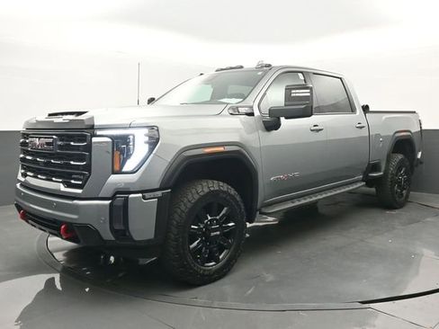 Used 2024 GMC Sierra 2500 AT4 w/ AT4 Premium Plus Package AWD/4WD image 24