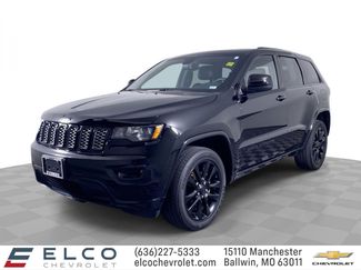 Used 2019 Jeep Grand Cherokee Altitude AWD/4WD video 1