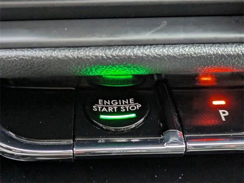 Used 2024 Lincoln Corsair Reserve w/ Equipment Group 201A image 32