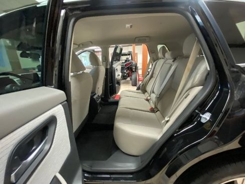 Used 2023 Nissan Rogue SV FWD image 12