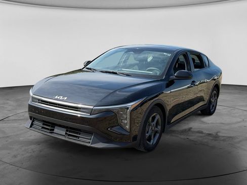 Used 2025 Kia K4 FWD image 4