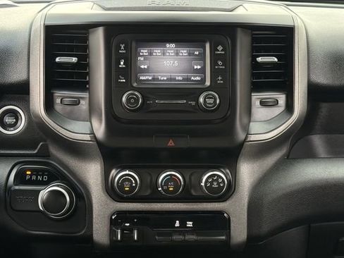 Used 2021 RAM 2500 Tradesman w/ Chrome Appearance Group AWD/4WD image 17