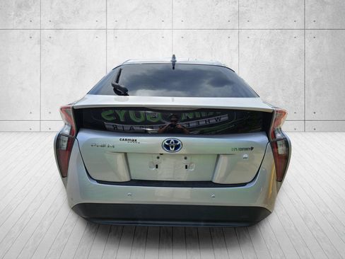 Used 2018 Toyota Prius Four w/ Advanced Technology Package FWD image 10