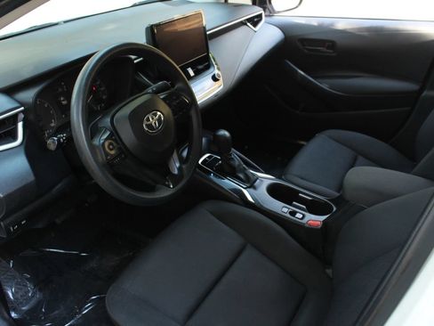 Used 2023 Toyota Corolla LE FWD image 13