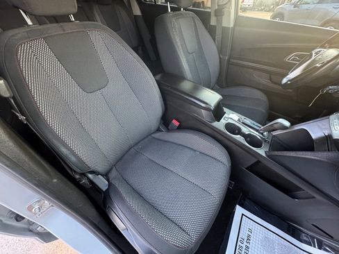 Used 2015 Chevrolet Equinox LT w/ Driver Convenience Package image 21