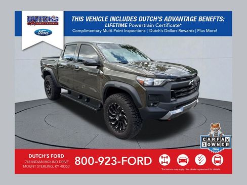 Used 2025 Chevrolet Colorado Trail Boss AWD/4WD image 1