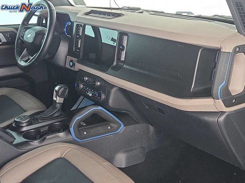 Used 2023 Ford Bronco Wildtrak AWD/4WD image 33