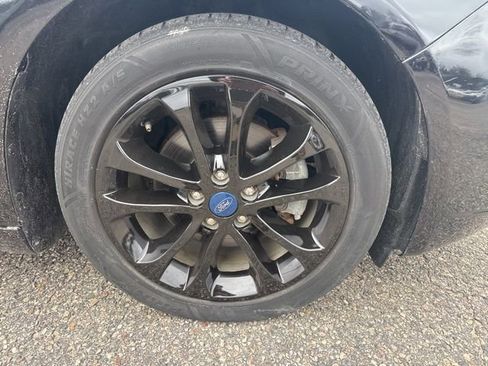 Used 2019 Ford Fusion SE FWD image 25