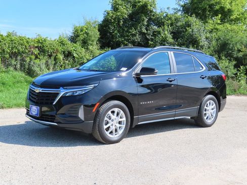 Used 2022 Chevrolet Equinox LT AWD/4WD image 25