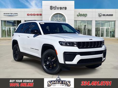 New 2026 Jeep Grand Cherokee Altitude RWD image 1