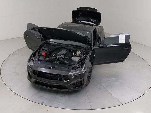 Certified 2025 Ford Mustang GT RWD image 40