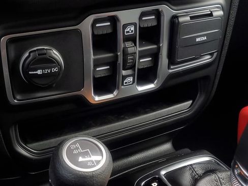 New 2026 Jeep Wrangler Unlimited Sport AWD/4WD image 25