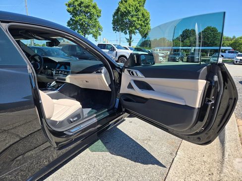 Used 2022 BMW 440i xDrive Coupe w/ Premium Package AWD/4WD image 14