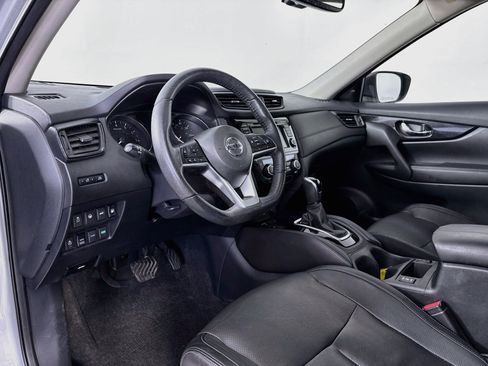 Used 2020 Nissan Rogue SL w/ Premium Package AWD/4WD image 9