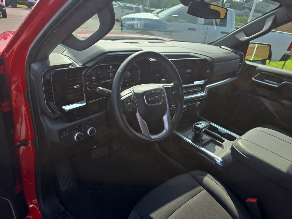 Used 2025 GMC Sierra 1500 Elevation AWD/4WD image 28