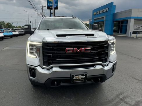 Used 2022 GMC Sierra 3500 Pro w/ Convenience Package AWD/4WD image 3
