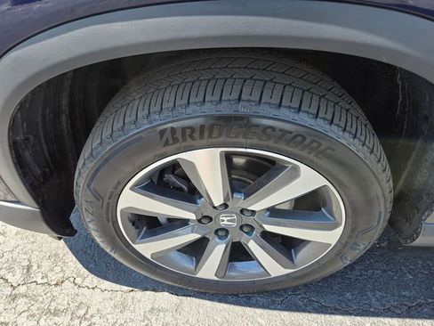 Used 2025 Honda Pilot Touring image 24