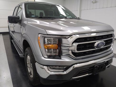 Used 2022 Ford F150 XLT w/ Equipment Group 302A High AWD/4WD image 14