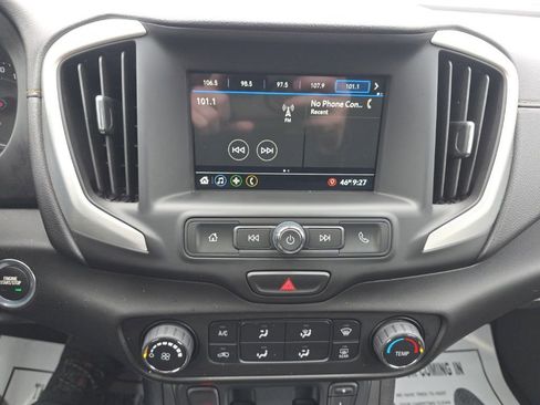 Used 2019 GMC Terrain SLE w/ LPO, Floor Liner Package AWD/4WD image 21