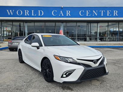 Used 2020 Toyota Camry SE