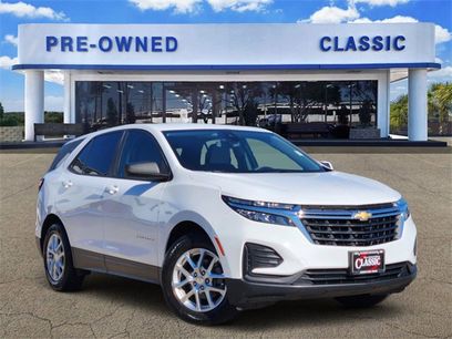 Used 2022 Chevrolet Equinox LS w/ LS Convenience Package