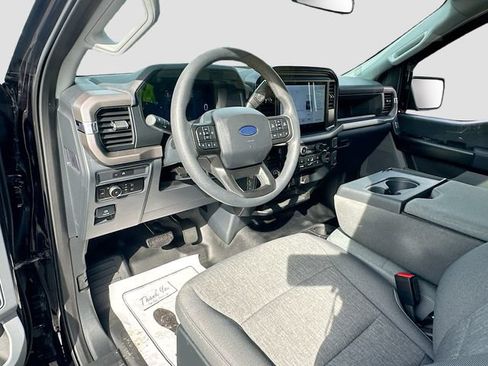 Used 2025 Ford F150 XL w/ Equipment Group 103A High RWD image 9