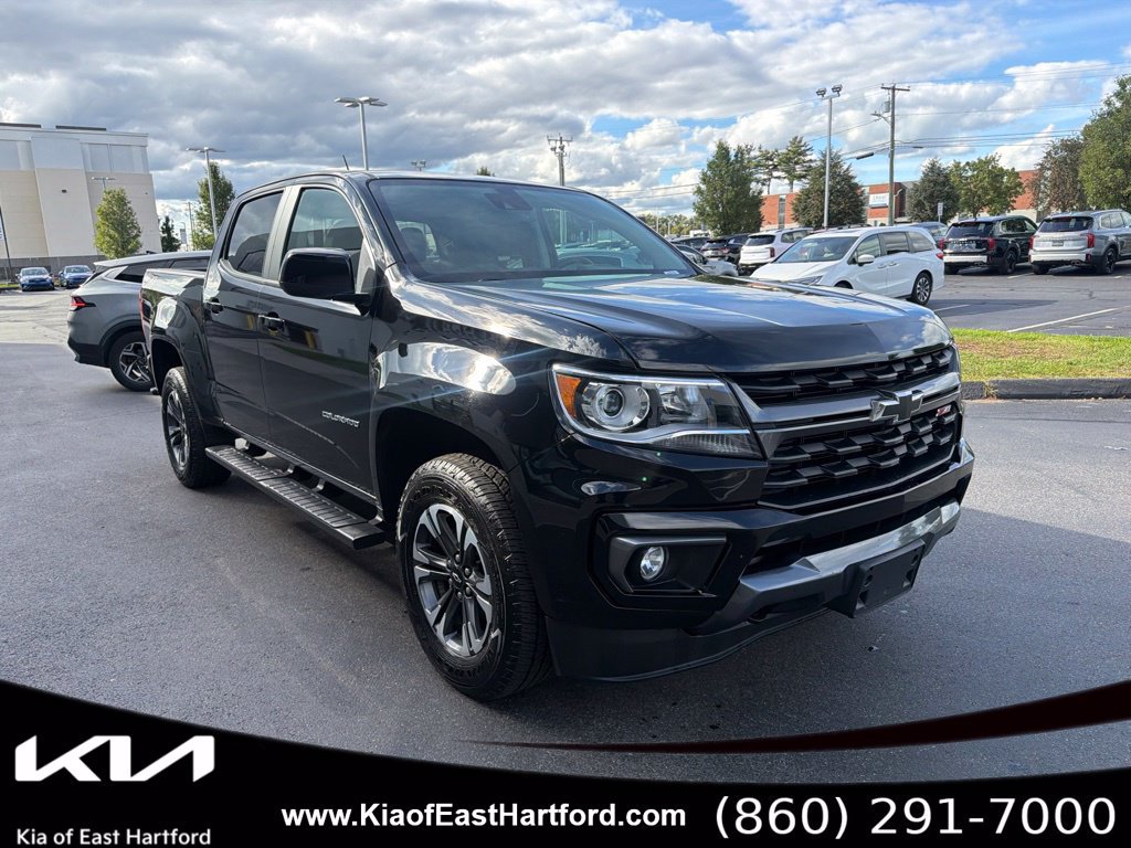 Used 2021 Chevrolet Colorado Z71 w/ Safety Package AWD/4WD image 5