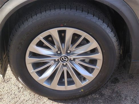 Certified 2024 MAZDA CX-90 3.3 Turbo w/ Preferred Package image 10