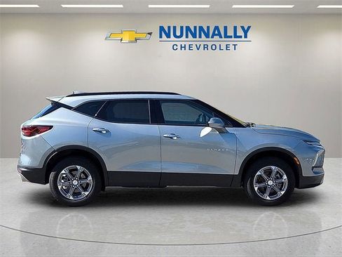 Certified 2023 Chevrolet Equinox LT image 6