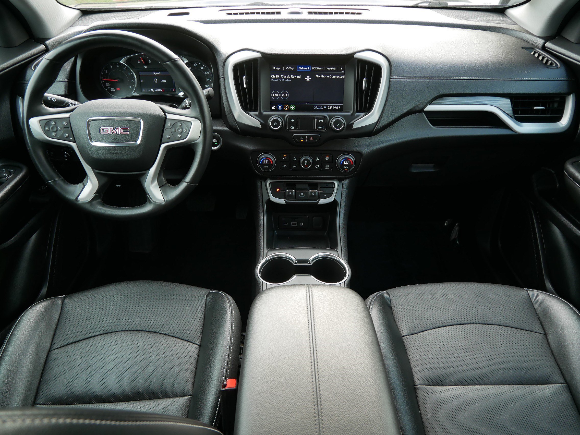 Used 2023 GMC Terrain SLT AWD/4WD image 10