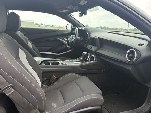 Used 2023 Chevrolet Camaro LT RWD image 13