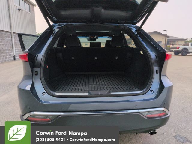 Used 2024 Toyota Venza Limited AWD/4WD image 29