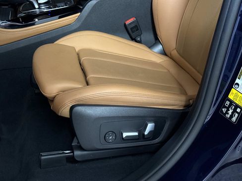 Used 2023 BMW X4 xDrive30i w/ Premium Package AWD/4WD image 19