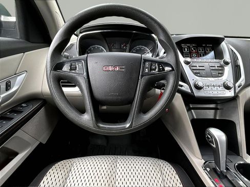 Used 2013 GMC Terrain SLE AWD/4WD image 8