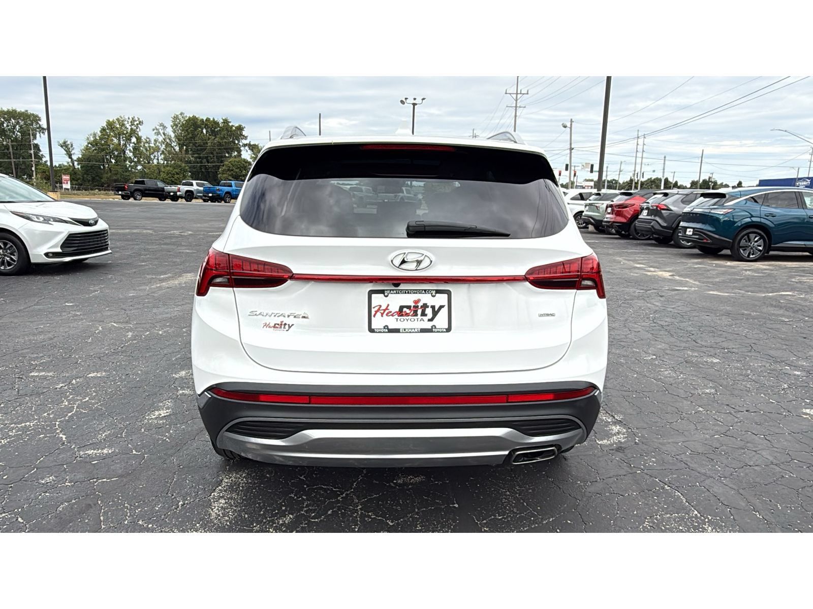Used 2023 Hyundai Santa Fe SEL w/ Premium Package AWD/4WD image 6