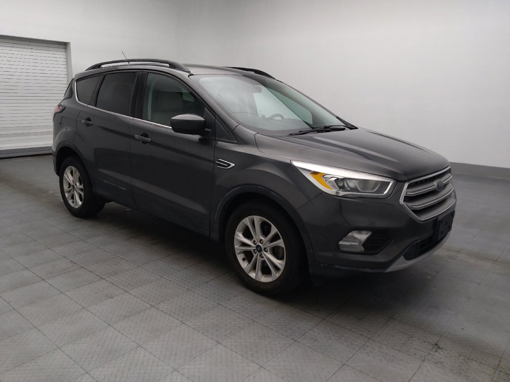 Used 2017 Ford Escape SE w/ SE Leather Comfort Package FWD image 11