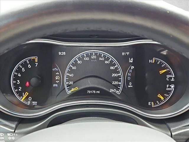 Used 2021 Jeep Grand Cherokee Laredo X AWD/4WD image 11