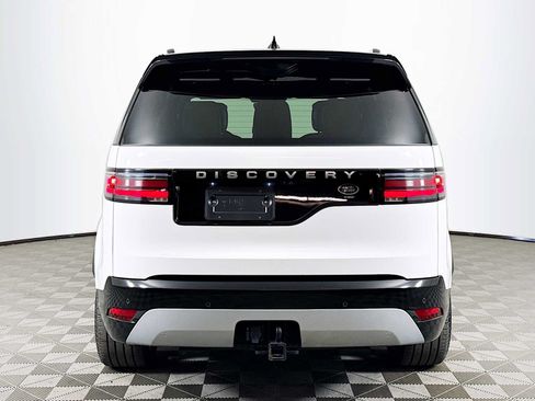 Used 2023 Land Rover Discovery Metropolitan Edition AWD/4WD image 6