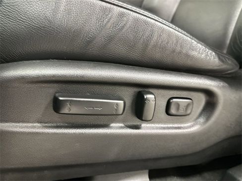 Used 2022 Honda Pilot Special Edition image 16