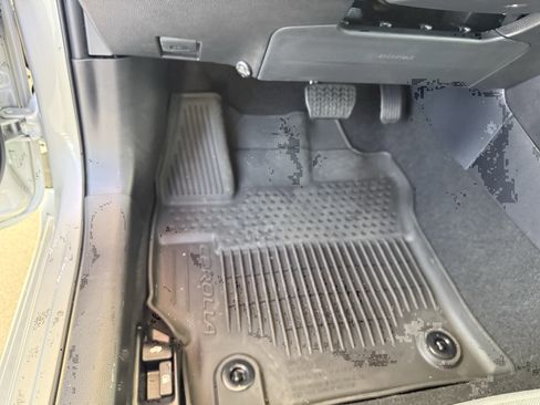 Certified 2026 Toyota Corolla LE image 34