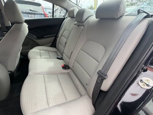Used 2015 Kia Forte LX w/ Popular Package FWD image 10