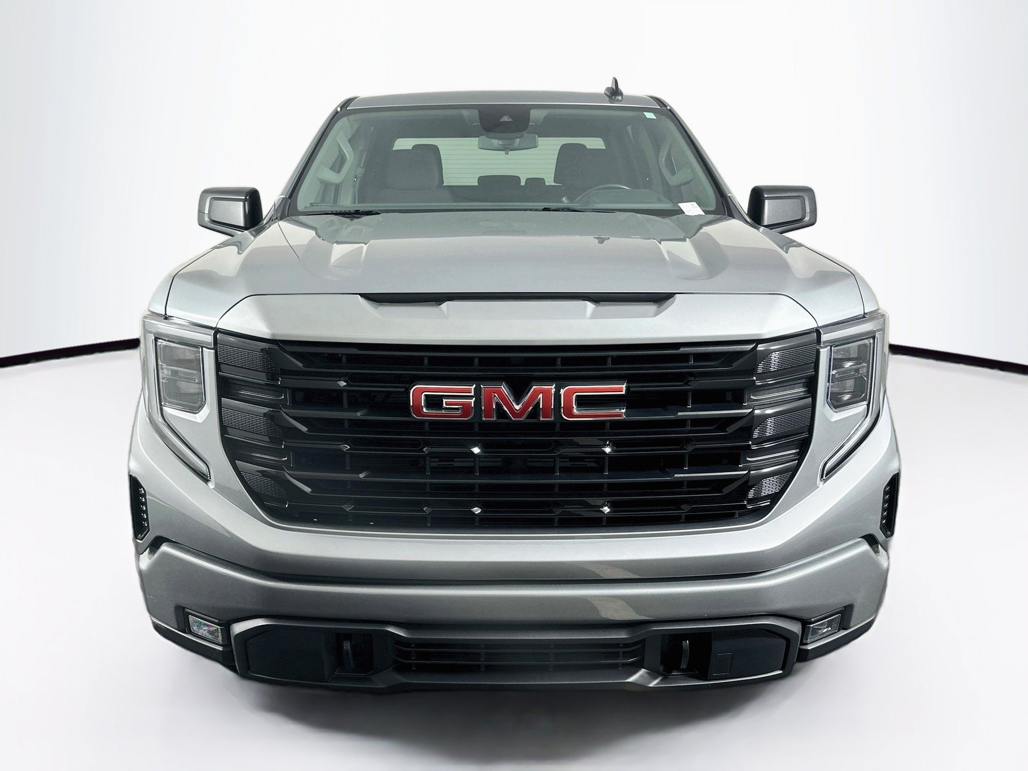Used 2024 GMC Sierra 1500 Elevation AWD/4WD image 2