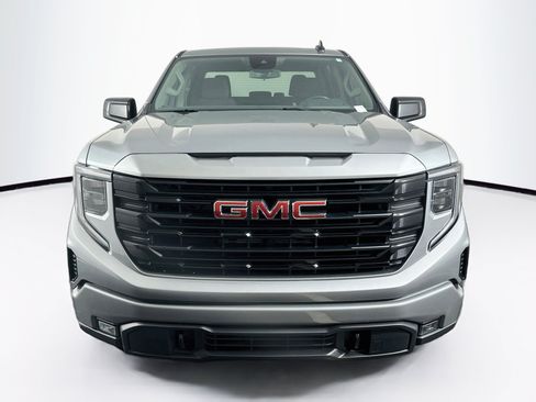 Used 2024 GMC Sierra 1500 Elevation AWD/4WD image 2
