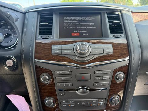 Used 2019 Nissan Armada Platinum w/ Captain's Chairs Package RWD image 20