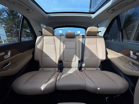 Used 2025 Mercedes-Benz GLE 350 4MATIC image 58