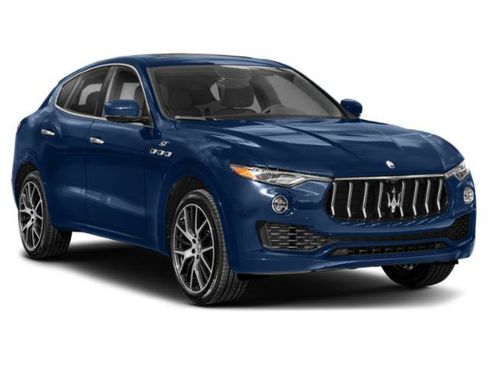 Used 2022 Maserati Levante GT AWD/4WD image 6