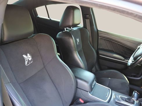 Used 2020 Dodge Charger Scat Pack w/ Plus Group RWD image 19