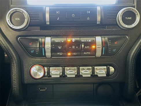 Used 2019 Ford Mustang GT Premium w/ Equipment Group 401A image 18