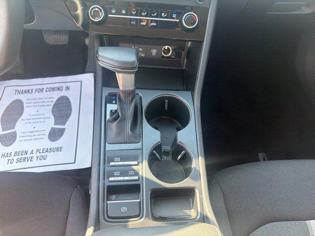 Used 2025 Hyundai Sonata SE FWD image 15